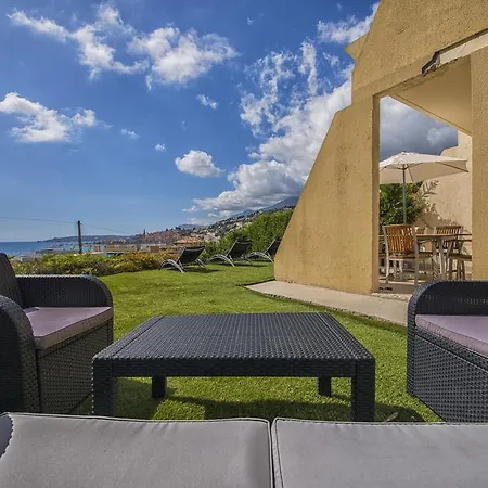 Cap Au Sud,vue Panoramique Mer,piscine アパート マントン
