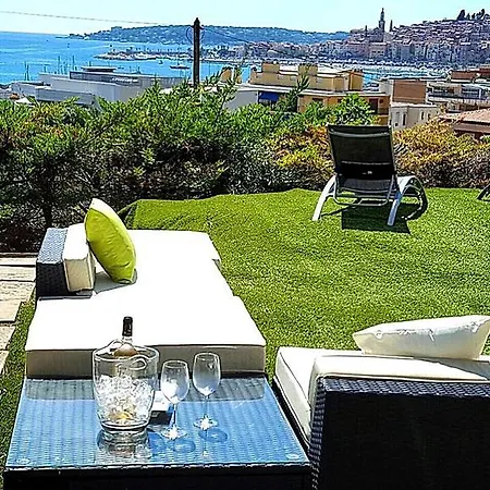 Cap Au Sud,vue Panoramique Mer,piscine アパート マントン