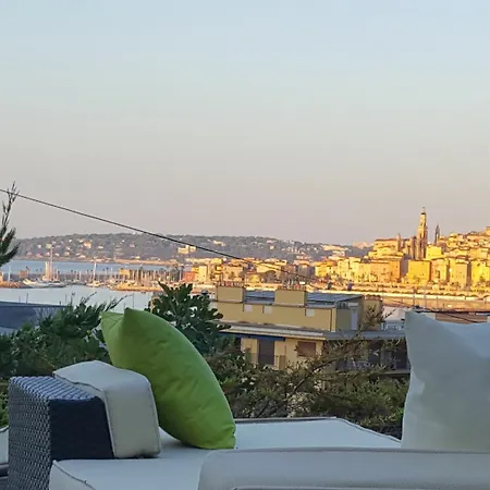 アパート Cap Au Sud,vue Panoramique Mer,piscine マントン
