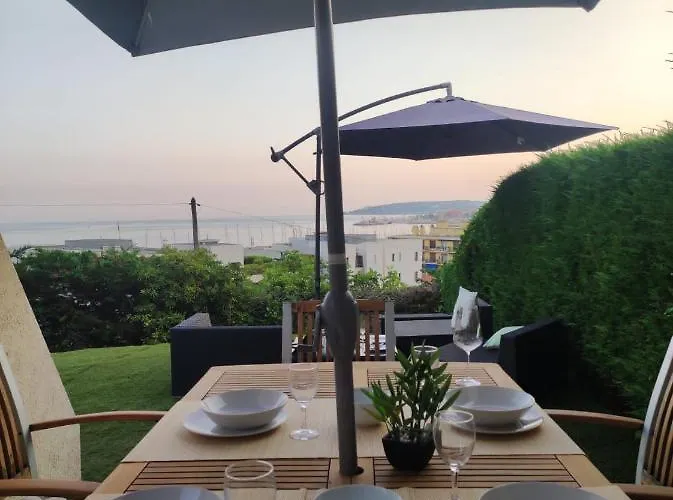 Apartment Cap Au Sud,vue Panoramique Mer,piscine Menton